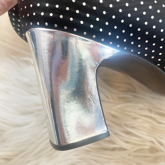 Saks Fifth Avenue Safinia Vintage 50s Black Silver Polka Dot Heels Size 8.5 - Picture 6 of 13